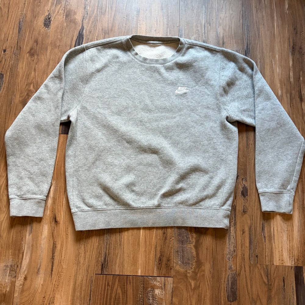 Nike Light Gray Women’s Crewneck Sweater